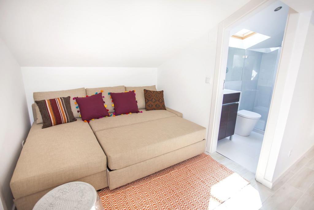 Lovelystay - Cais Apartment River View Lisbona Esterno foto